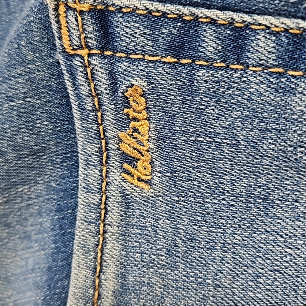Hollister, high rise super skinny crop, jeans. Size 3R - Picture 8 of 11